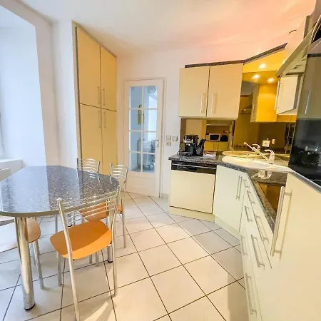 Meygal Color - Wifi - 3 Etoiles - 20min Du Puy Holiday home *