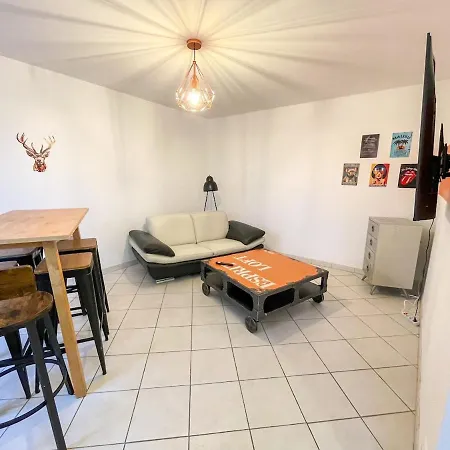 Meygal Color - Wifi - 3 Etoiles - 20min Du Puy Holiday home