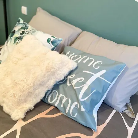 Meygal Color - Wifi - 3 Etoiles - 20min Du Puy Holiday home *