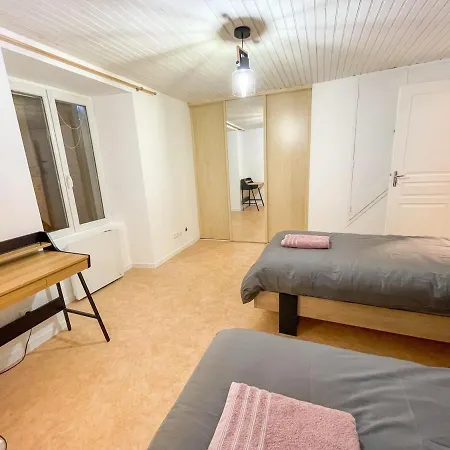 Meygal Color - Wifi - 3 Etoiles - 20min Du Puy Holiday home *